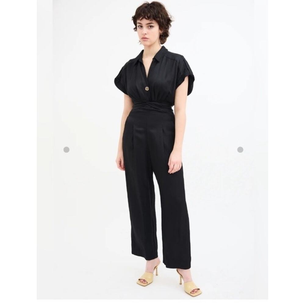 SANDRO Tenerife Jumpsuit EU 36 US 4 Short Sleeve Pleated V Neck Black - Picture 2 of 16